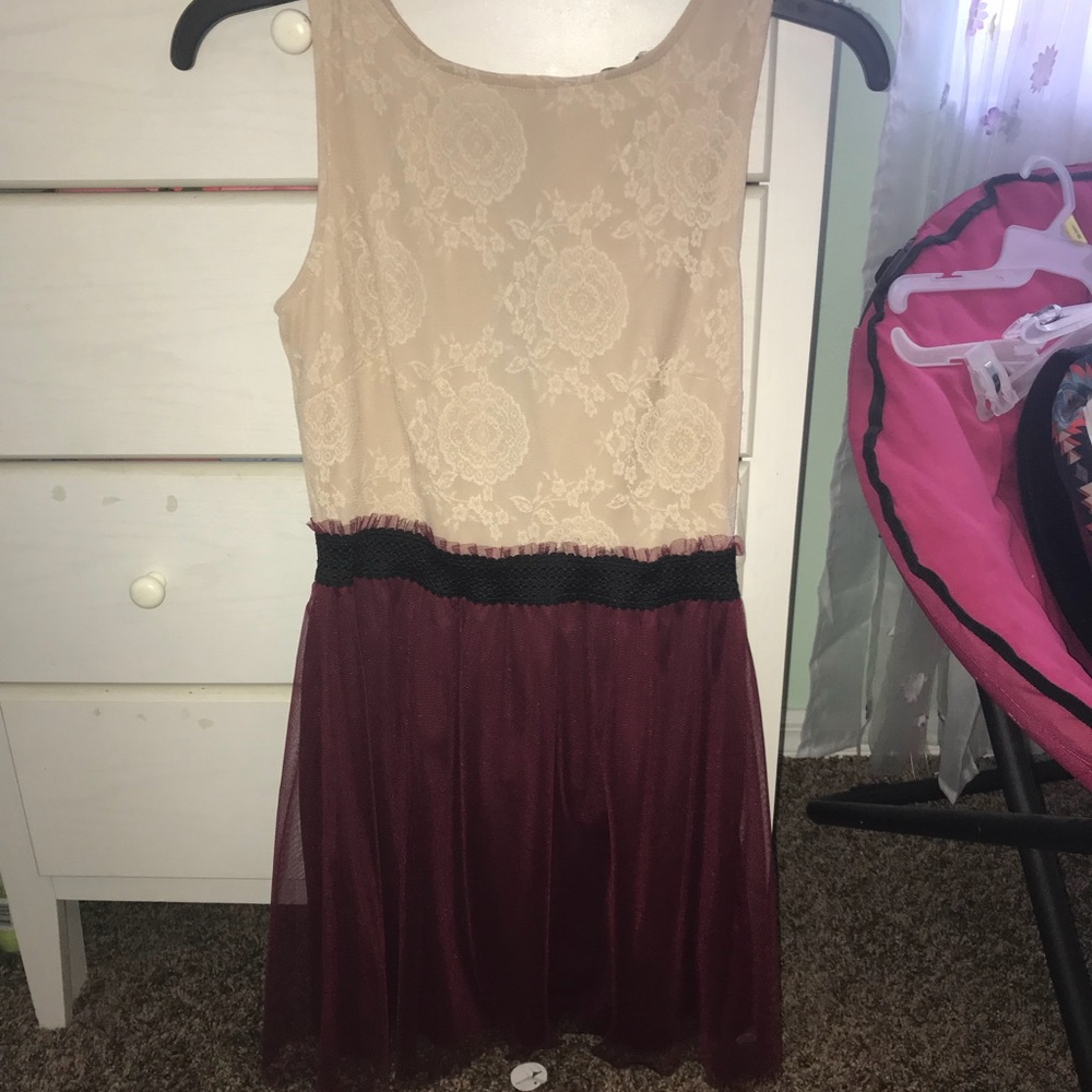 cute dress !